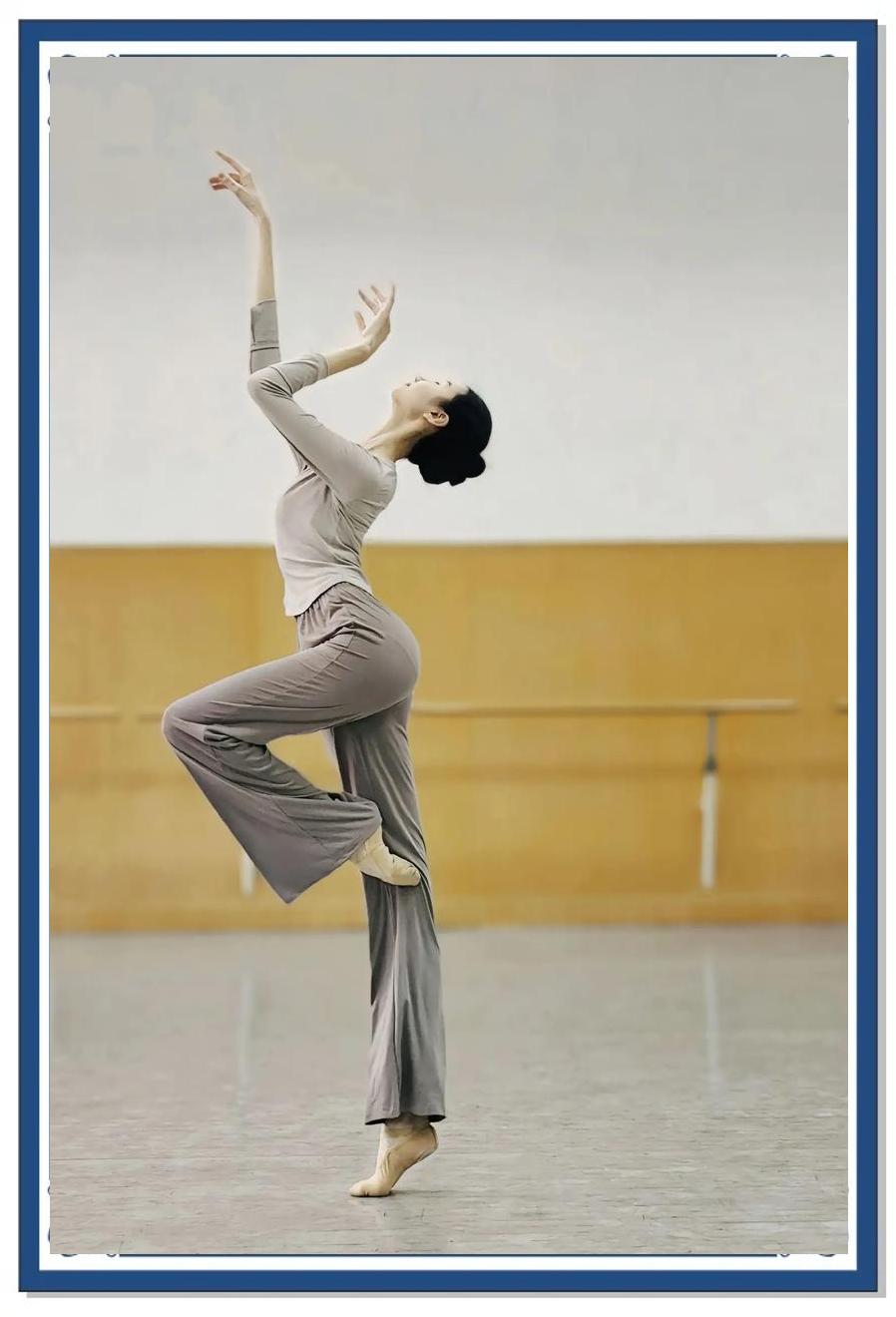 冠军选手展现绝技，舞出飞扬姿态